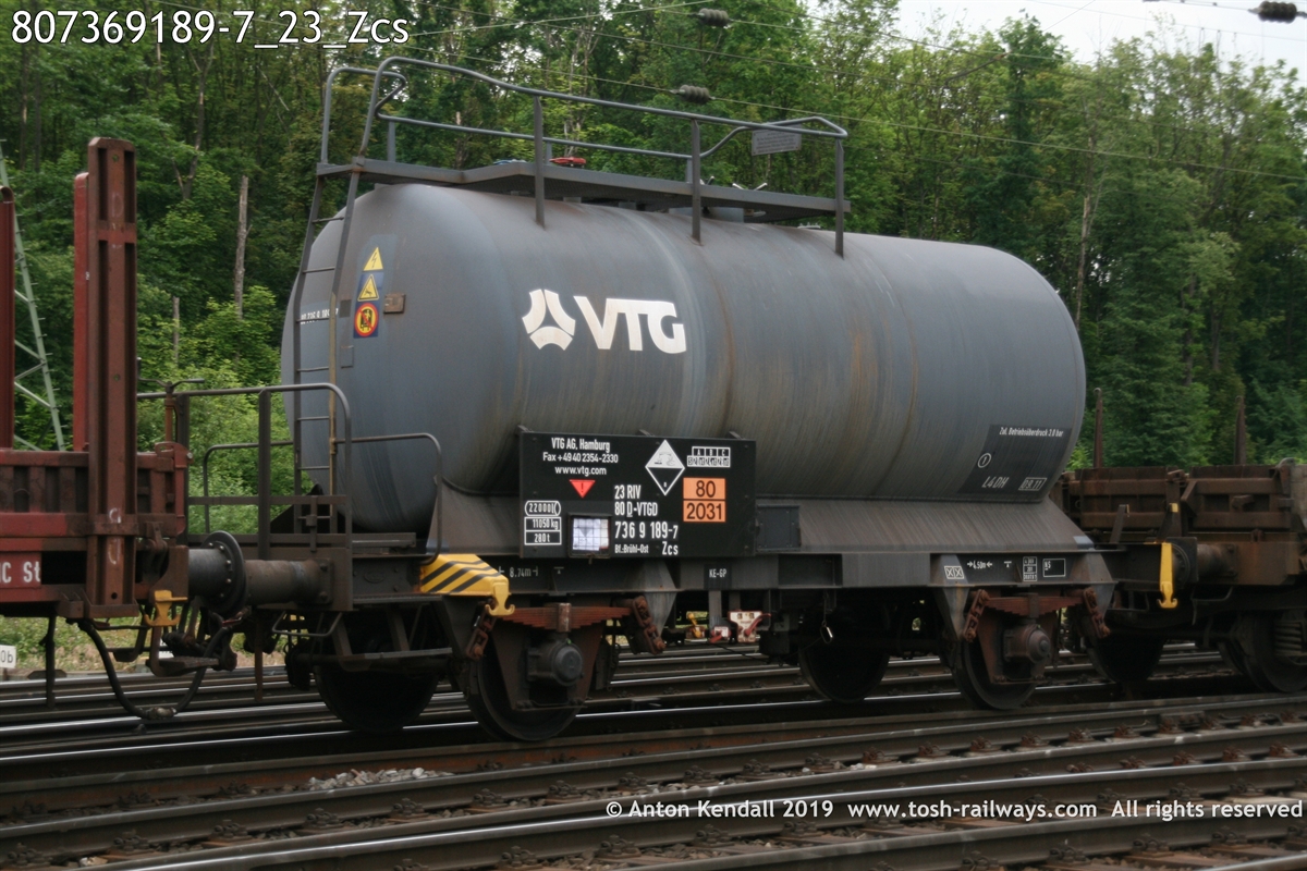 807369189-7_23_Zcs.jpg